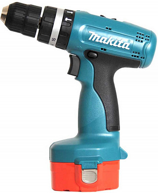 Аккумуляторная дрель-шуруповерт MAKITA 8280DWPLE